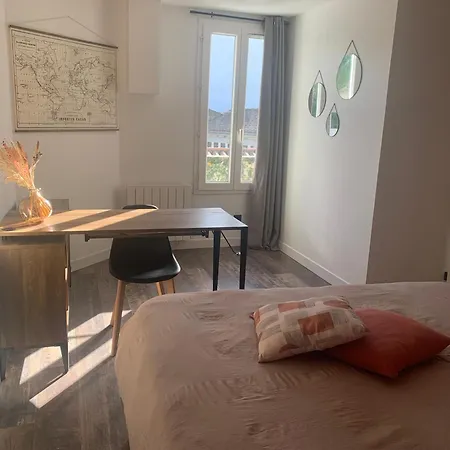 Les Cocons Du Centre Niortais Appartamento Niort